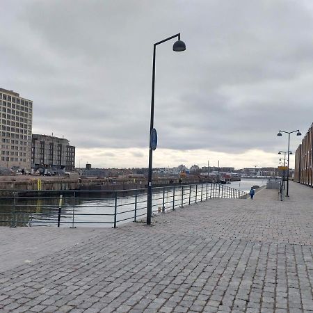 Apartamento Helsinki Penthouse Near The West Harbor Exterior foto