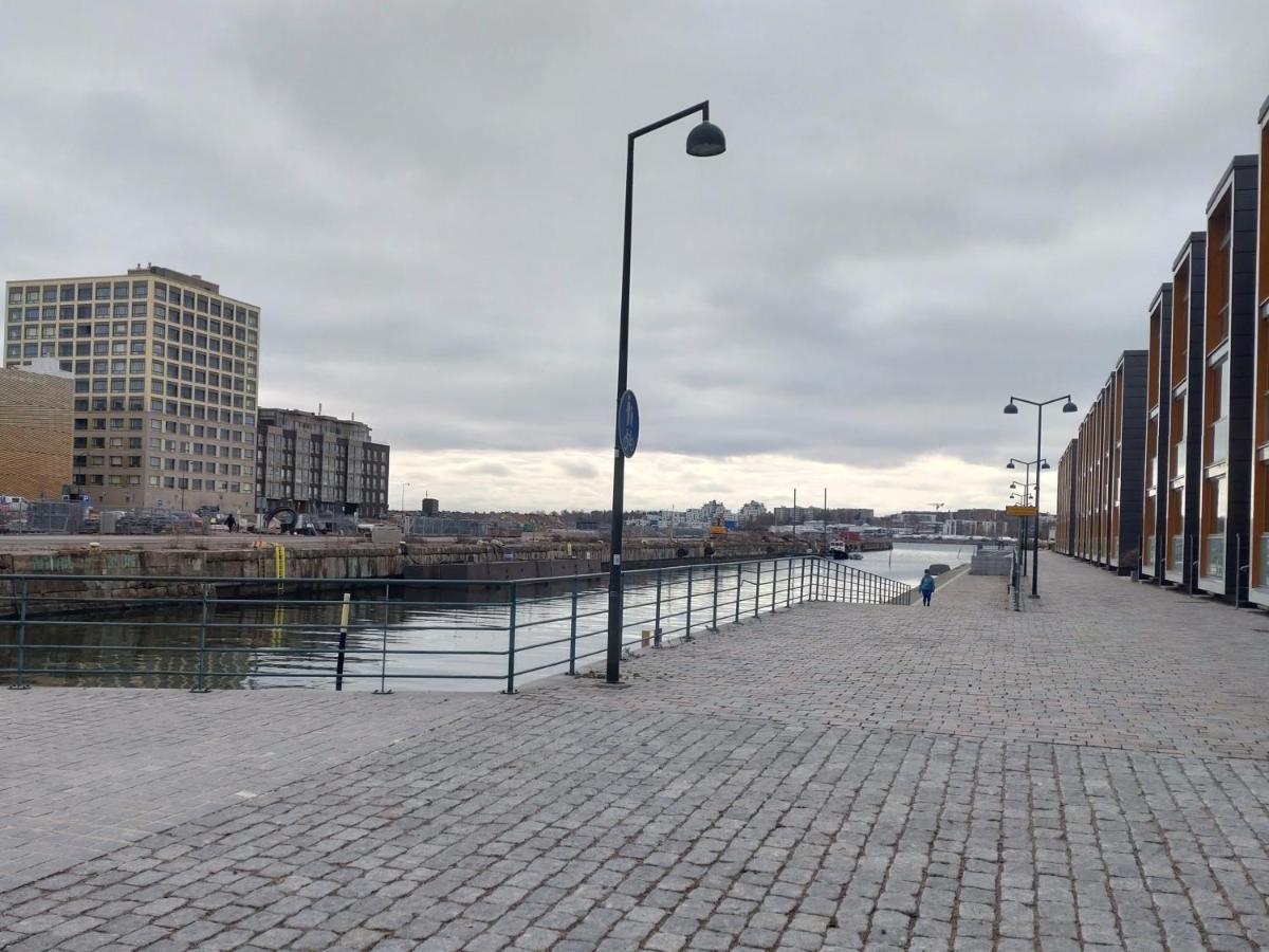 Apartamento Helsinki Penthouse Near The West Harbor Exterior foto